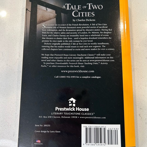 A Tale of Two Cities by Charles Dickens A Classic 366 pages. Great Condition - Picture 2 of 6